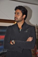 Abhishek Bachchan at Paresh Maity art event in ICIA on 22nd March 2012 (132).JPG